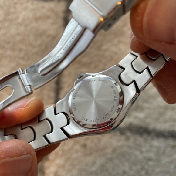 Men’s Watch ⏰ 💙 - Picture 8 of 8